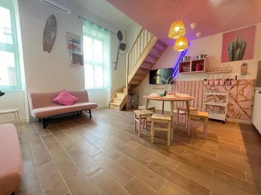 Le Sunset Californian Loft Apartment Marseille France
