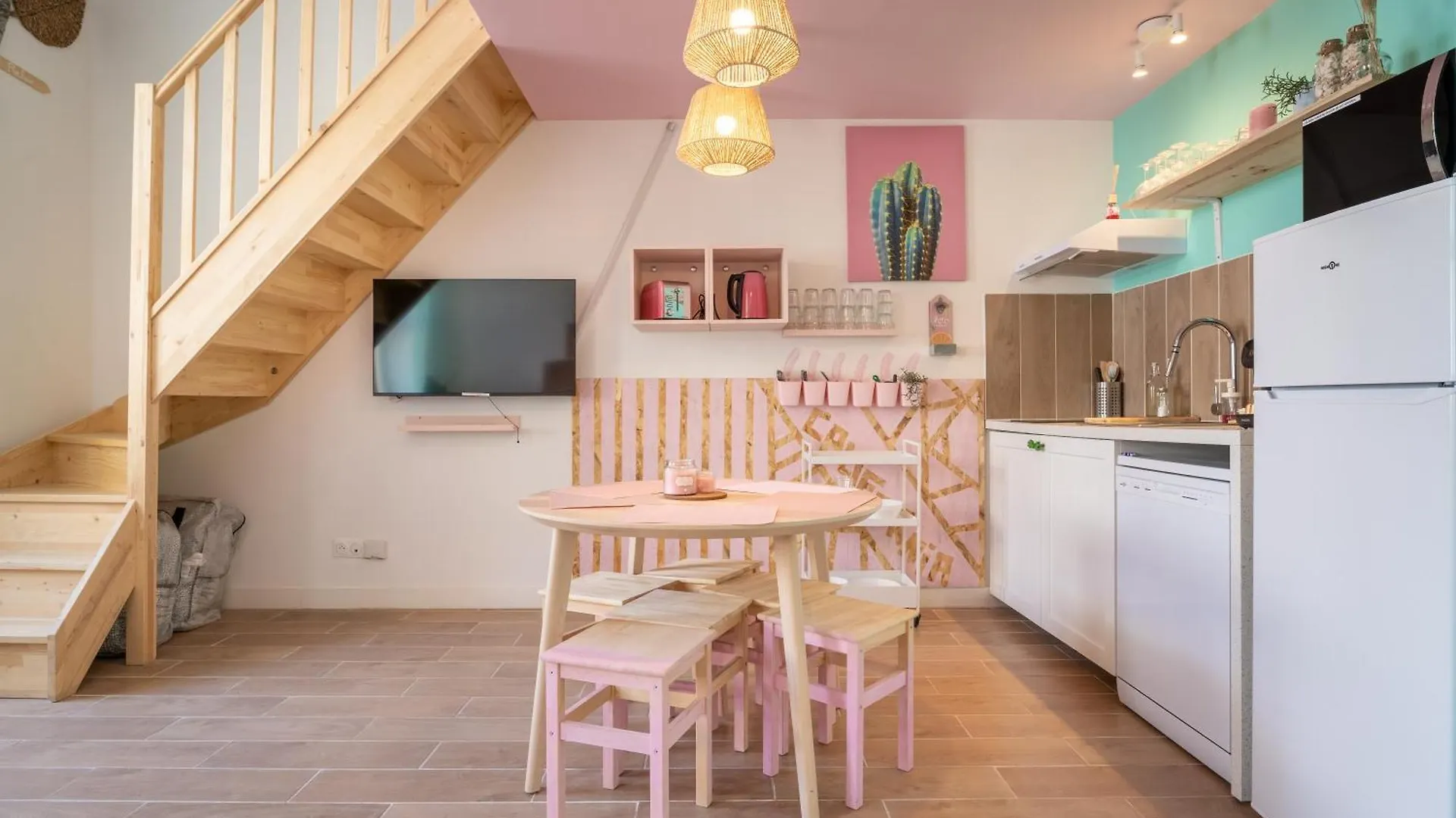 Le Sunset Californian Loft Apartment Marseille